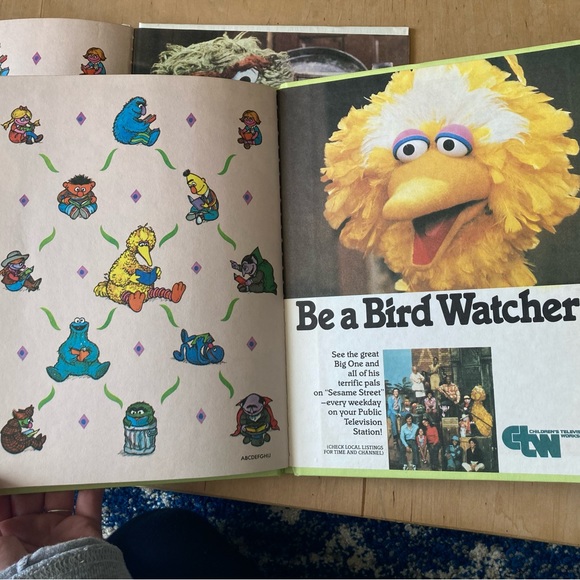 Vintage Sesame Street books featuring Muppets - Picture 5 of 15